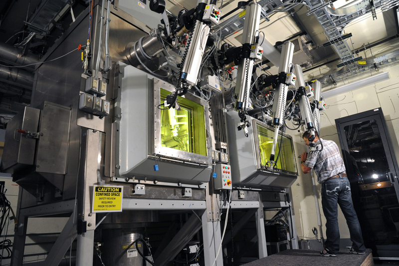 Illustration for article titled Inside the Most Futuristic Science Labs in the World